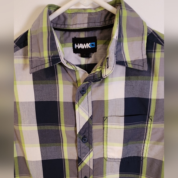 Tony Hawk Plaid Short Sleeve Shirt - Picture 2 of 6